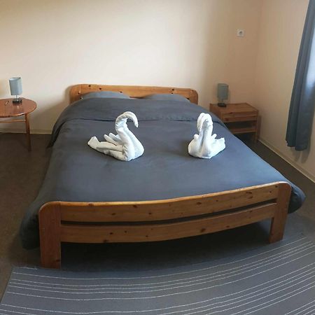 Le Havre Du Corbeau Bed & Breakfast Saint-Pierre-du-Chemin Exterior photo